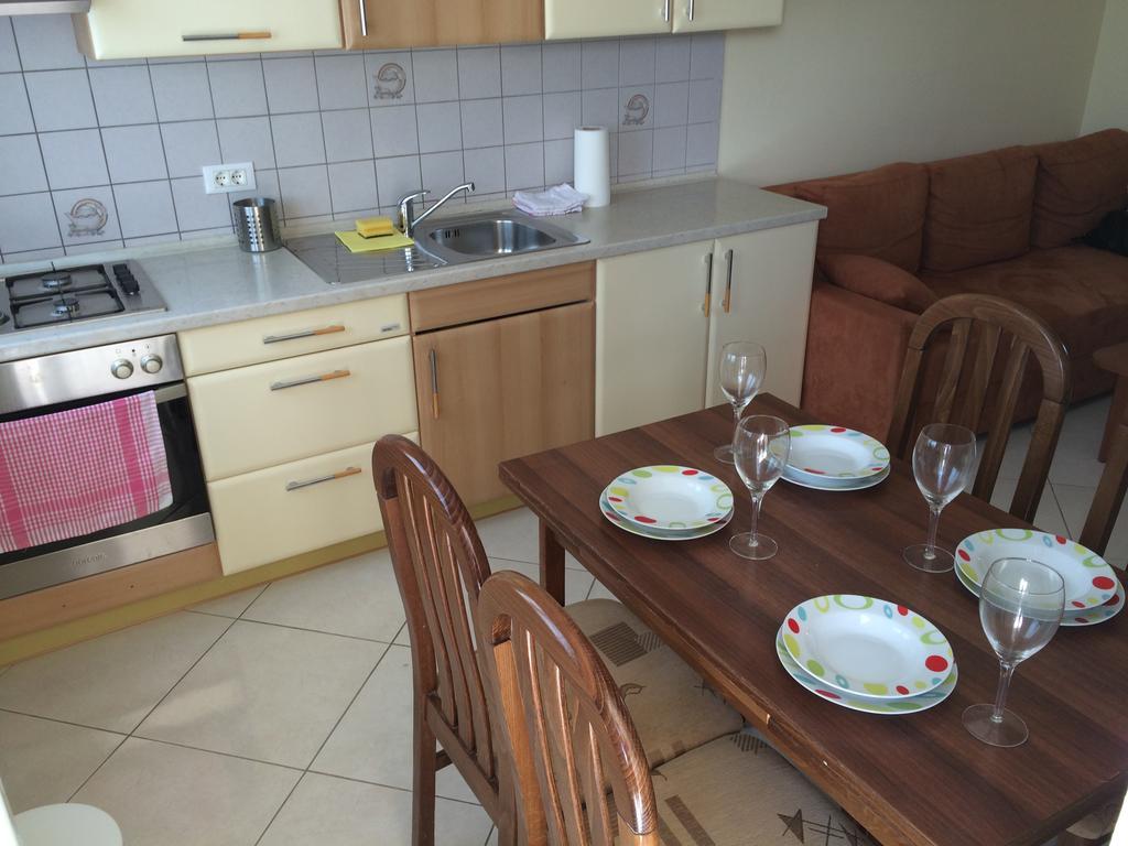 Kvajera Apartment Пореч Екстер'єр фото