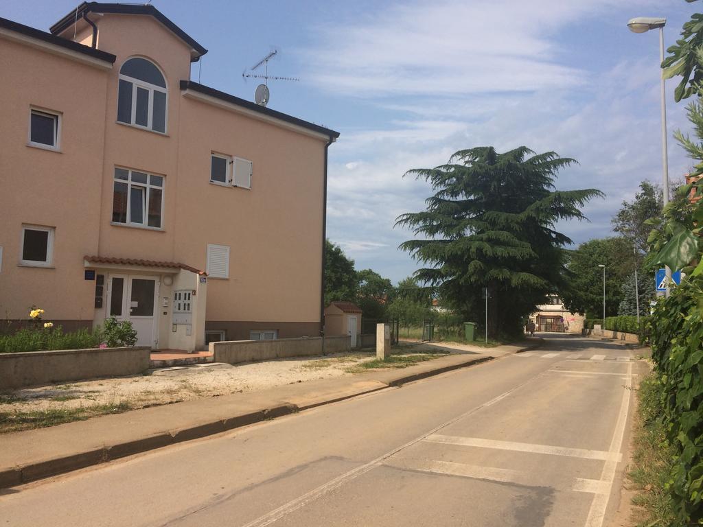 Kvajera Apartment Пореч Екстер'єр фото