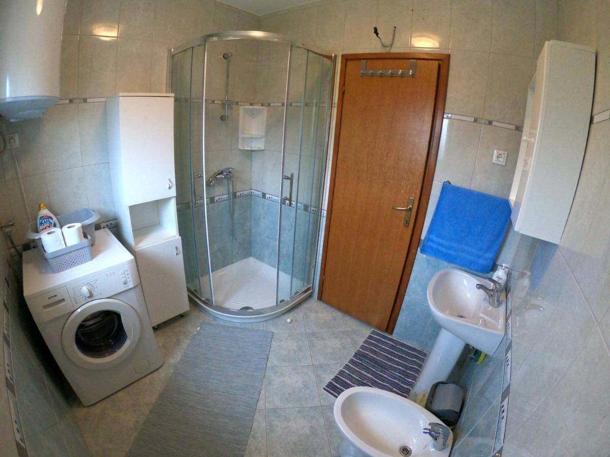 Kvajera Apartment Пореч Екстер'єр фото